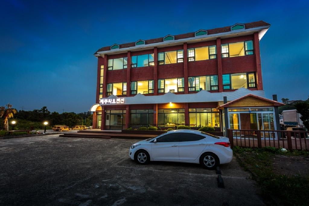Jeju Wayo Pension מראה חיצוני תמונה