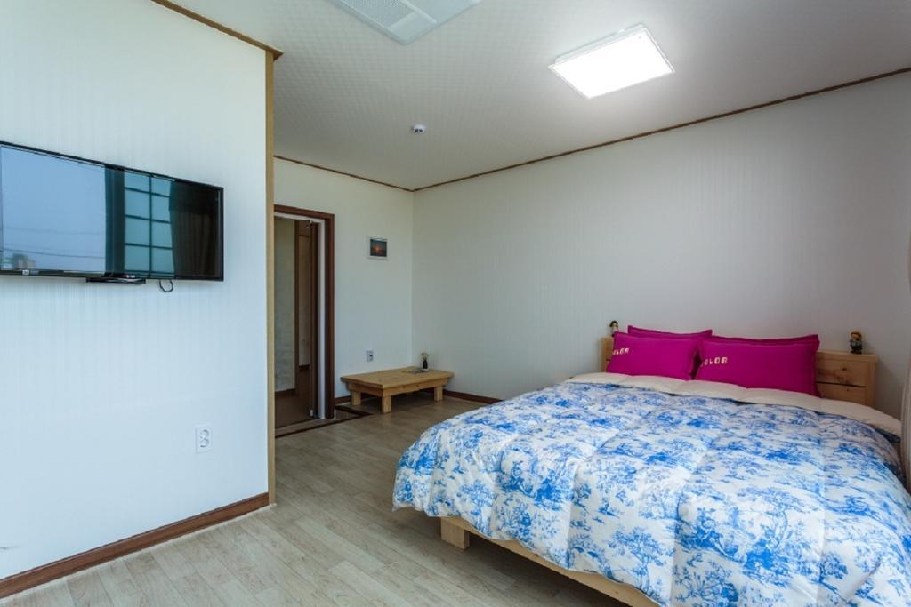 Jeju Wayo Pension מראה חיצוני תמונה