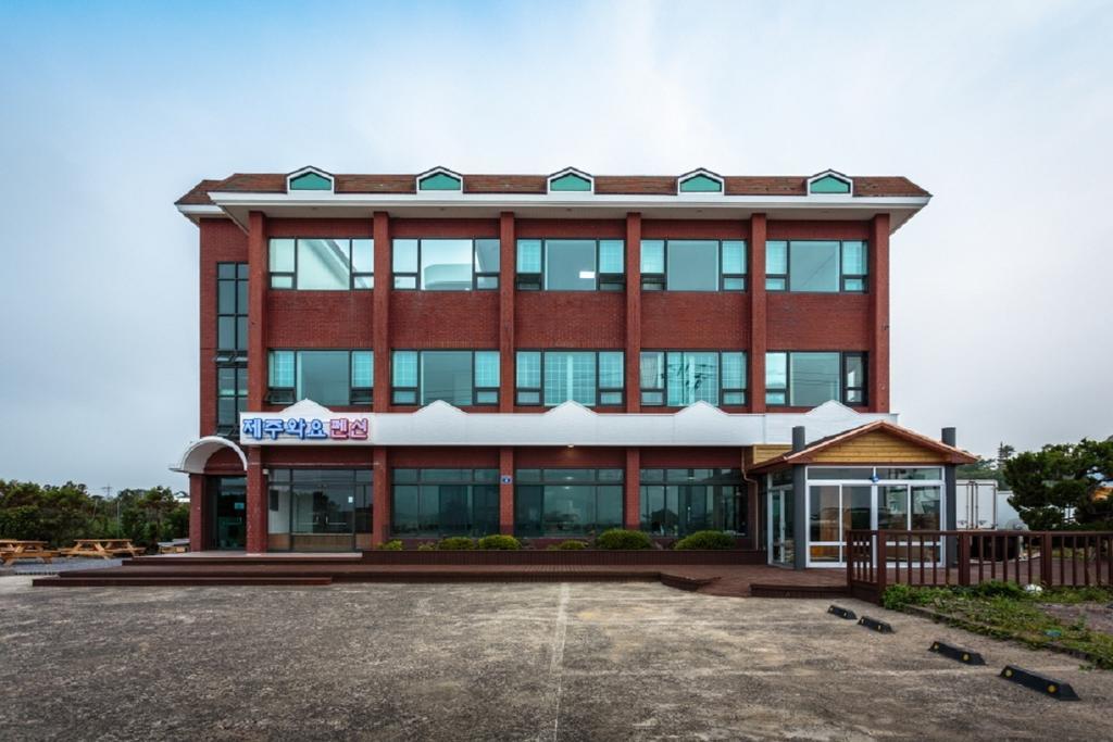 Jeju Wayo Pension מראה חיצוני תמונה